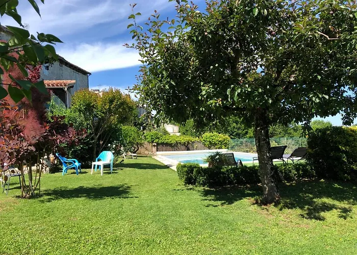 Дом отдыха Les Hortalis *